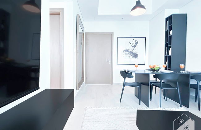 Cozy 1BR With Balcony & Views in Azizi Fawad - Photo 38