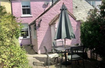 Pretty in Pink - delightful, cosy chichester house - Foto 16