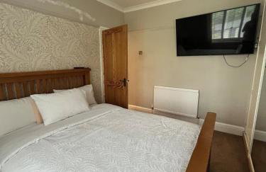 Luxury 2 Bed House with Hot Tub - Foto 8