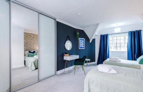 Stylish 4 Bedroom Home in Port Sunlight with 7 Beds Perfect for Business Bookings and Groups - Foto 51