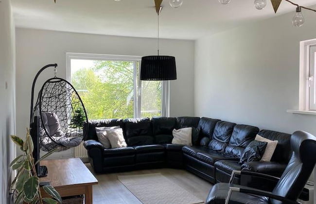 Charming 2-bed Apartment inc Balcony in Maastricht - Photo 1