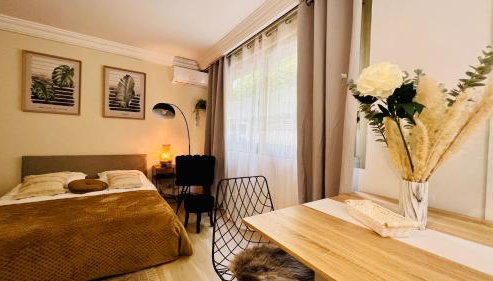 LE MIRAMAR Nice - Clim, Parking, Wifi et piscine - Foto 4