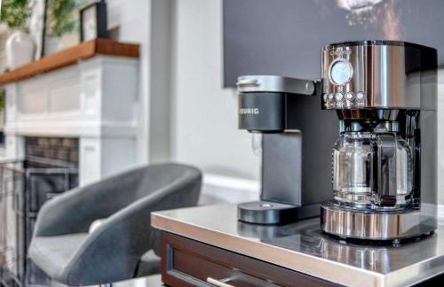 Near Botanical Garden with a Pool Charming on Charing - Foto 49