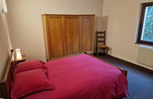 Family home - Photo 11