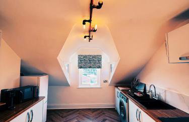 Penthouse 333a - Photo 9