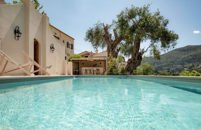 Casa Conti 1840 in Gastouri - Foto 12