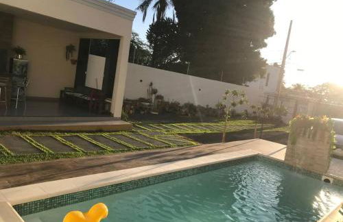 Linda Casa a 30 metros da av das Cataratas - Foto 9