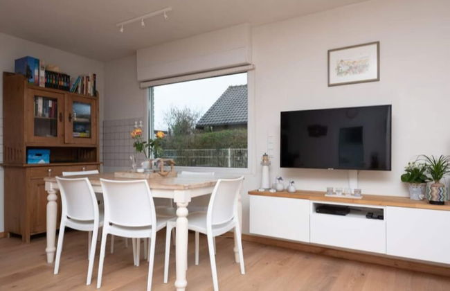 Quiet Home with Garden near Beach & Center - Photo 3