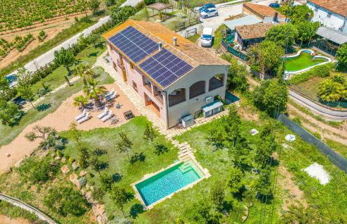 Beautiful Home In Guardiola De Fontrubí - Foto 11