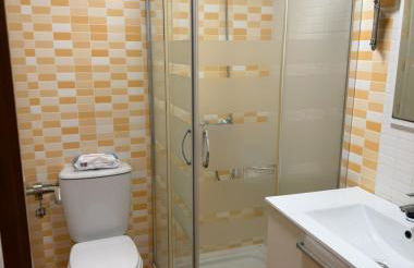 Apartamento centro de Foz con piscina - Foto 13
