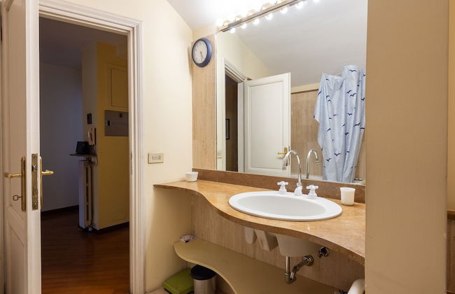 Porta Pia Elegant Two Bedroom - Photo 42