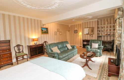 Horsley Hall - Photo 56