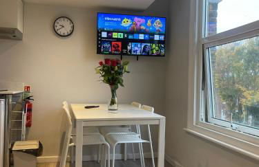 Westminster Inn - Photo 119