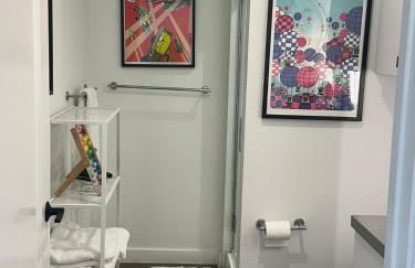 Austin Stylish Studio - Foto 27