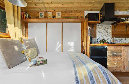 Poldhu - Couples Retreat - Pet Friendly - Free Parking & WiFi - Foto 8