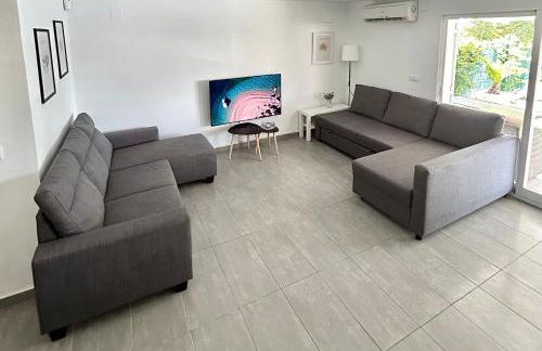 Chalet con piscina privada en Alcocebre - Foto 9