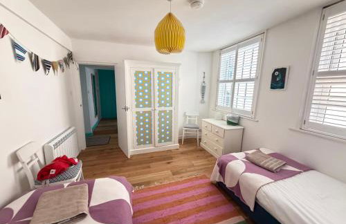 Sea views at Quay Rocks - Photo 13