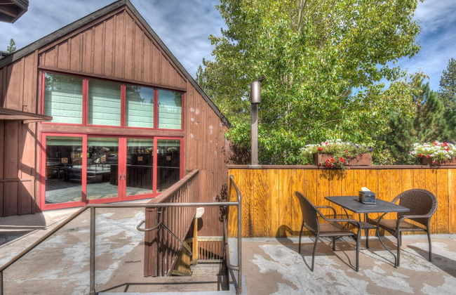 Granlibakken Retreat Near Tahoe Beach! - Photo 33