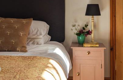 Courtyard Cottage - Photo 79