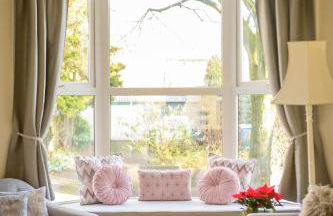 Luxurious Retreat in Buxton - Photo 26