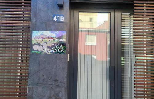 CasaBlanca by Apartamentos Arnedillo - Foto 32