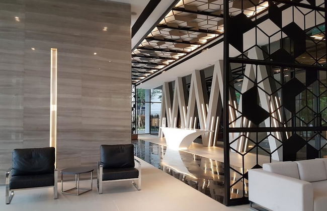 Expressionz Professional Suites by iHost Homes 2 - Photo 4