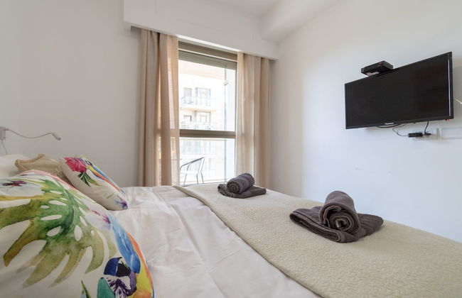 The Haneviim Court - Isrentals - Foto 7