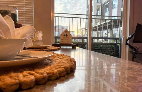 Gorgeous Luxury Lake View Suite | Gym & Pool - Foto 19