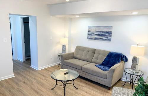 Comfy Cozy 2BD-2BA apt in Federal Hill - Photo 1