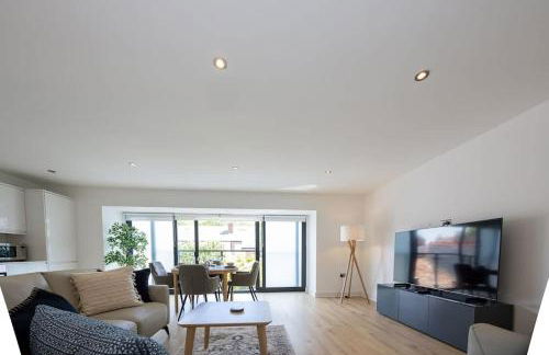 Brooklyn Mews-Free Parking-Village Location - Photo 1