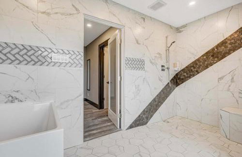 Oak Hills Estate Luxe Forest Escape Near USAFA - Foto 45