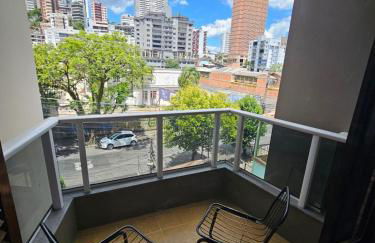 Aconchegante, amplo e central - Foto 4