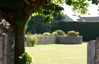 Charney Manor - Photo 44