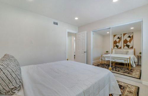 Hey I Am Adriana On The Block Pool BBQ - Foto 67