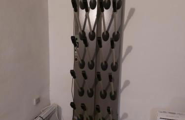 Italian Apartment with Hot Tub - Foto 25