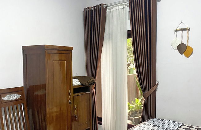 LieFly Prambanan Villa - Foto 9