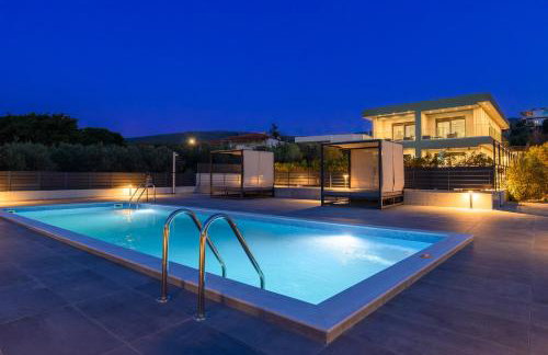 Limi Deluxe Sea View Suites - Private Pools - Foto 13