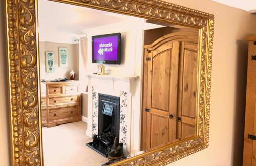 The Georgian Apartment - Photo 29