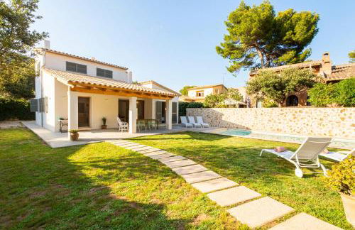 Villa with pool near the beach in Cala San Vicente by Renthousing - Photo 2