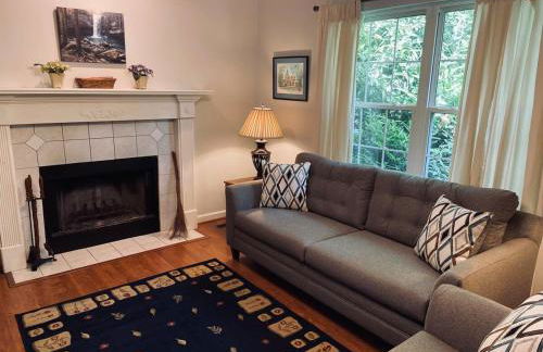 Covenant Cottage with outdoor dining - Foto 17