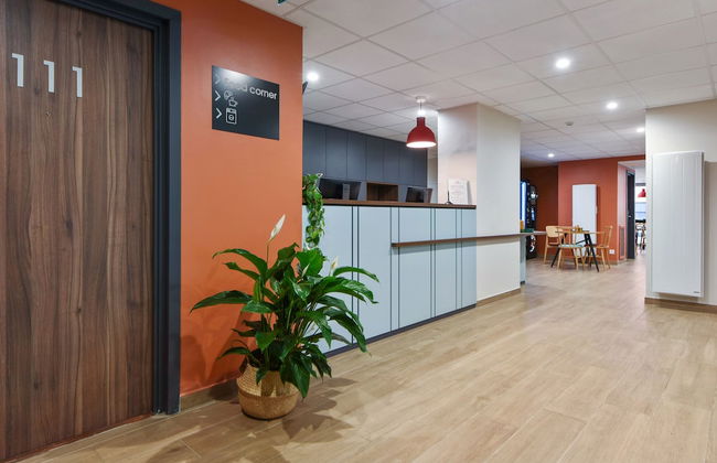 Appart'city Confort Lille Euralille - Photo 2