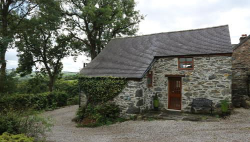 Beautiful 16th Century Ty Cerrig Cottage, set in stunning grounds with great views - Foto 2