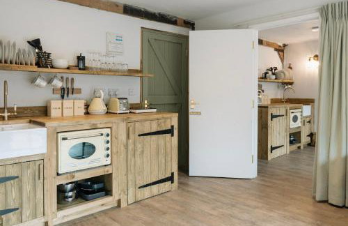 2 Henham Barns - Photo 8