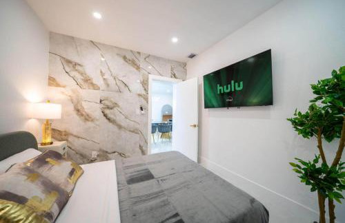 Luxury Villa Solara w Heated Pool Hot Tub BBQ - Foto 34