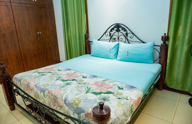 Dina Apartments - Photo 11