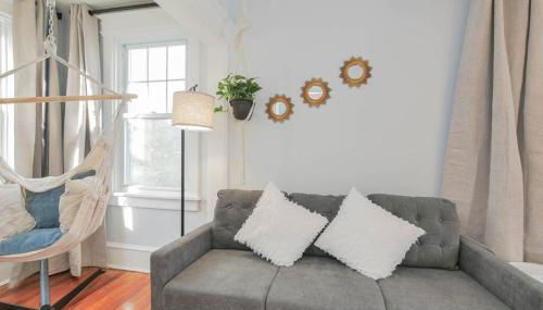 AC 6BR 2BA Quiet Retreat Central Location - Foto 4