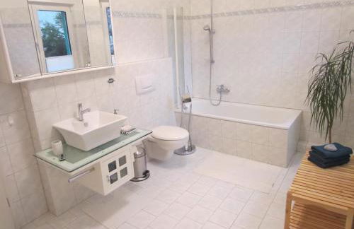 Apartment Erfordia Erfurt am Egapark - Photo 15