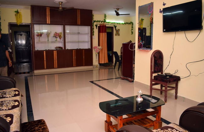 Venkateswara Stay Home - Foto 8