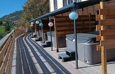 Les Chalets Bambi & Jacuzzi privatif - Foto 9