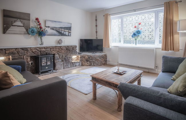 Sea Breeze Apt 2 - 2 Bed - Horton Beach - Photo 18